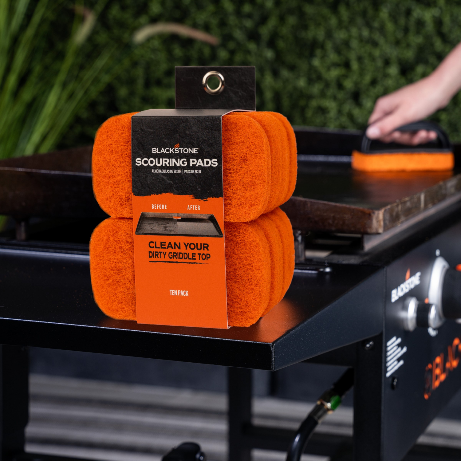 slide 4 of 8, Blackstone Scouring Pads 10pk, 10 ct