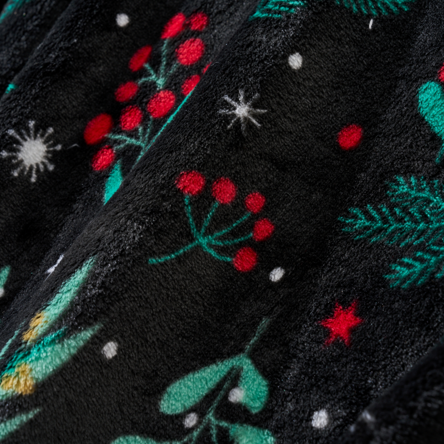 slide 3 of 6, December Home Botanical Plush Throw, 50 In X 70 In, 50 inx70 in