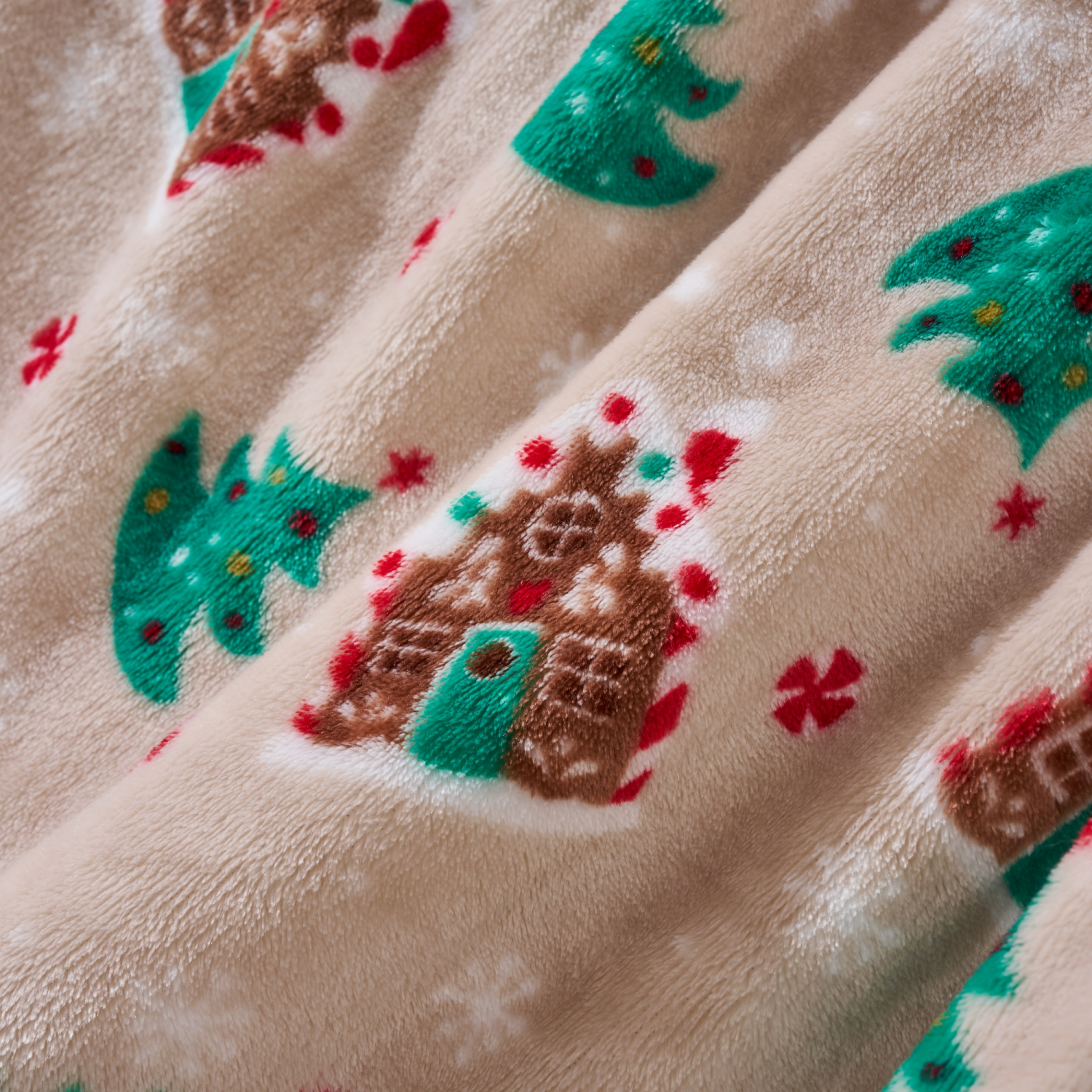 slide 3 of 6, December Home Gingerbread Lane Plush Throw, 50 In X 70 In, 50 inx70 in