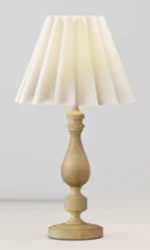 ROOM & RETREAT RR Scalloped Turned Table Lamp