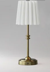 ROOM & RETREAT RR Scalloped Rechargeable Table Lamp