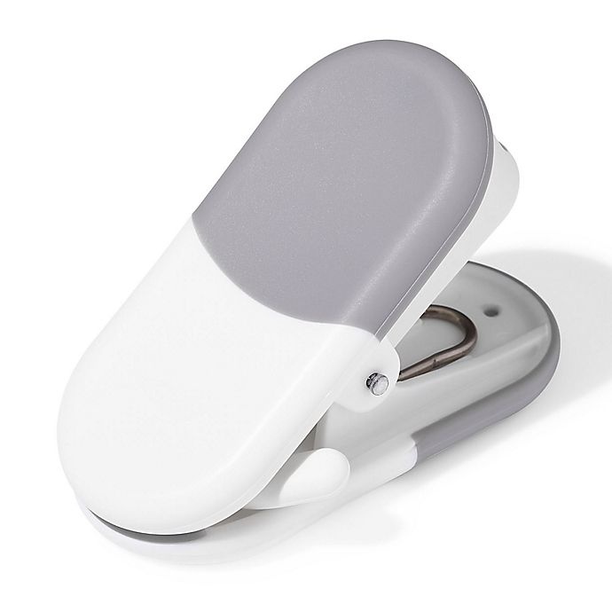 slide 5 of 7, OXO Good Grips Clip Hangers, 3 ct