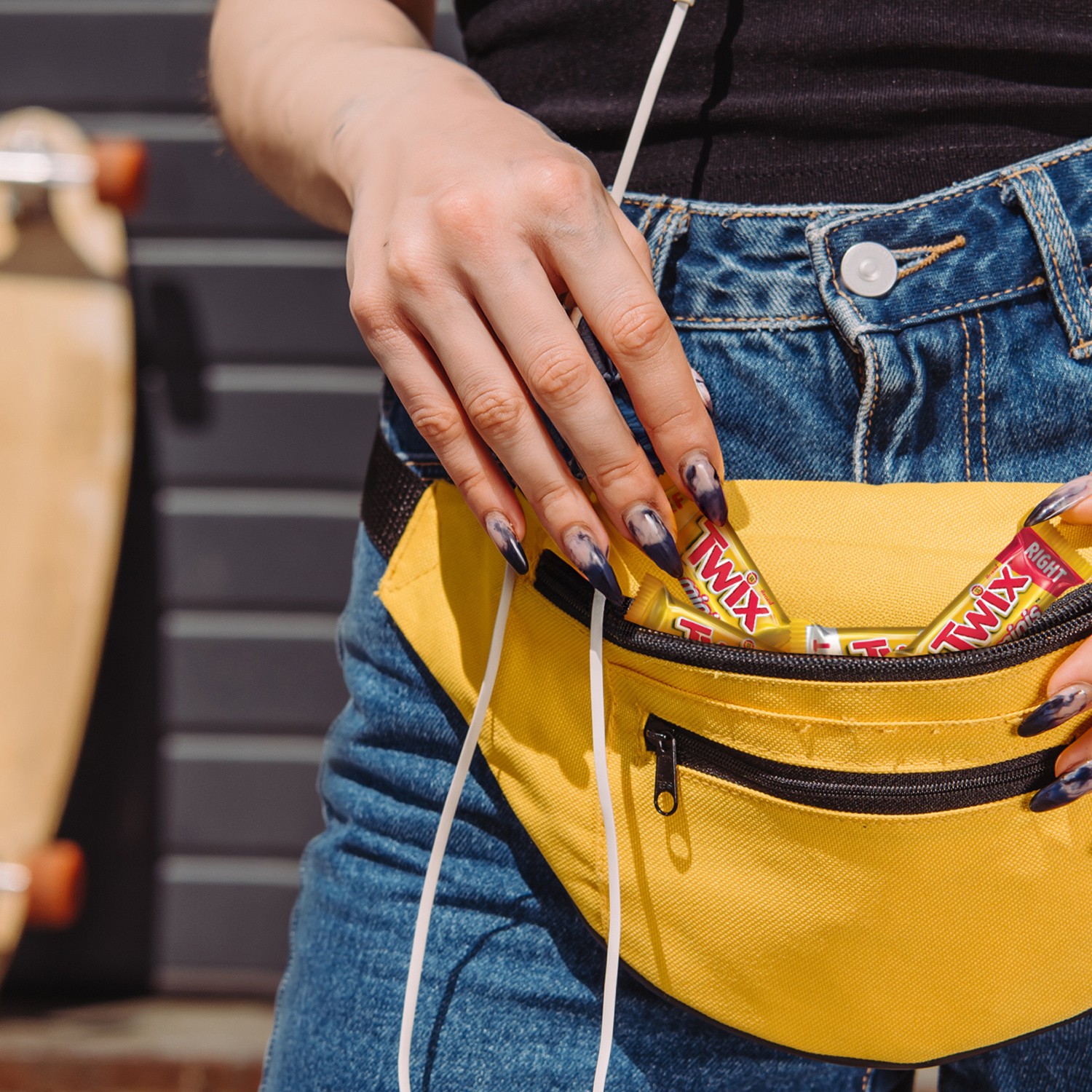 slide 2 of 8, TWIX Minis Caramel and Milk Chocolate Candy Bars, Treat Size - 5 Oz Bag, 5 oz