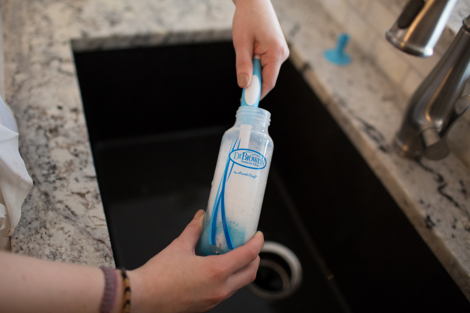 slide 3 of 4, Dr. Brown's Natural Flow Bottle Brushes - Blue, 2 ct