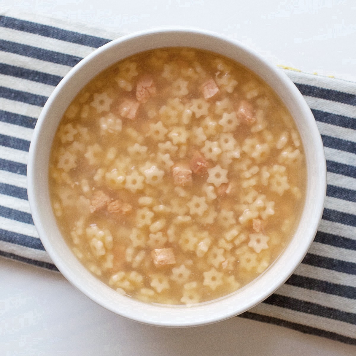 slide 7 of 96, Annie's Annie''s Organic Star Pasta & Chicken Canned Soup, Ready To Serve, 14 oz., 14 oz