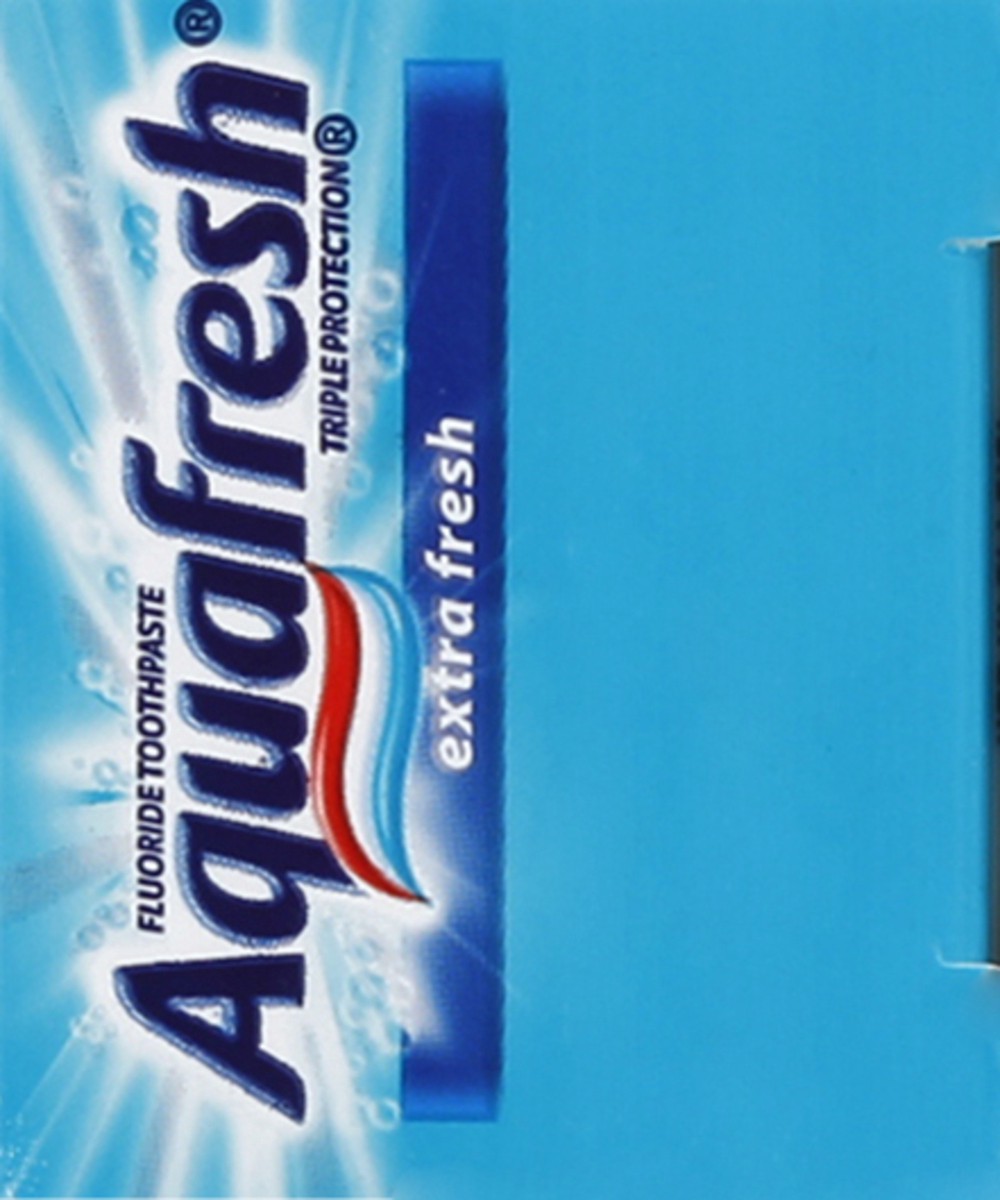 slide 3 of 7, Aquafresh Toothpaste 6.4 oz, 1 ct