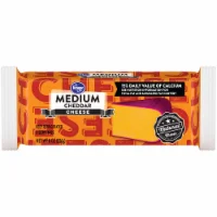 Kroger Medium Cheddar Cheese Bar - 8 oz