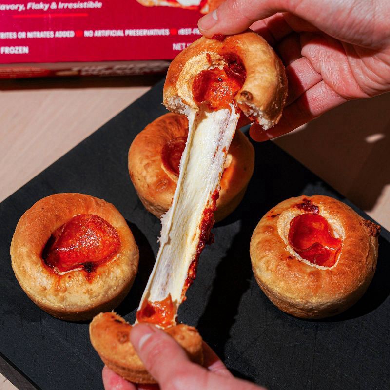 slide 3 of 4, Incredifulls Pizza Cupcake Pepperoni 4pc - 7.62 OZ, 7.62 oz