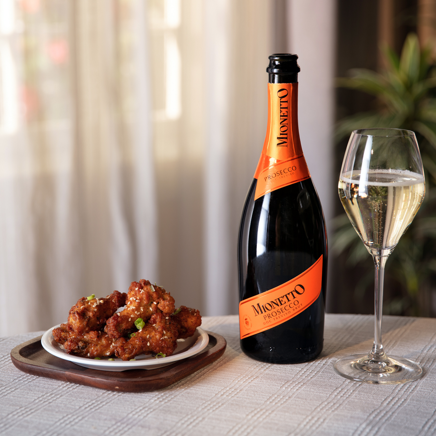 slide 5 of 5, Mionetto Prosecco Brut 750ml, 750 ml