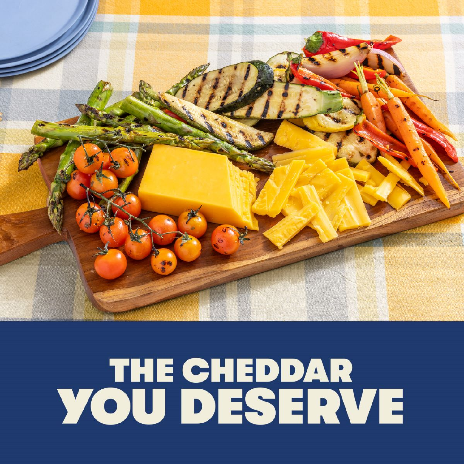 slide 4 of 8, Tillamook Sharp Cheddar Cheese 8 oz, 8 oz