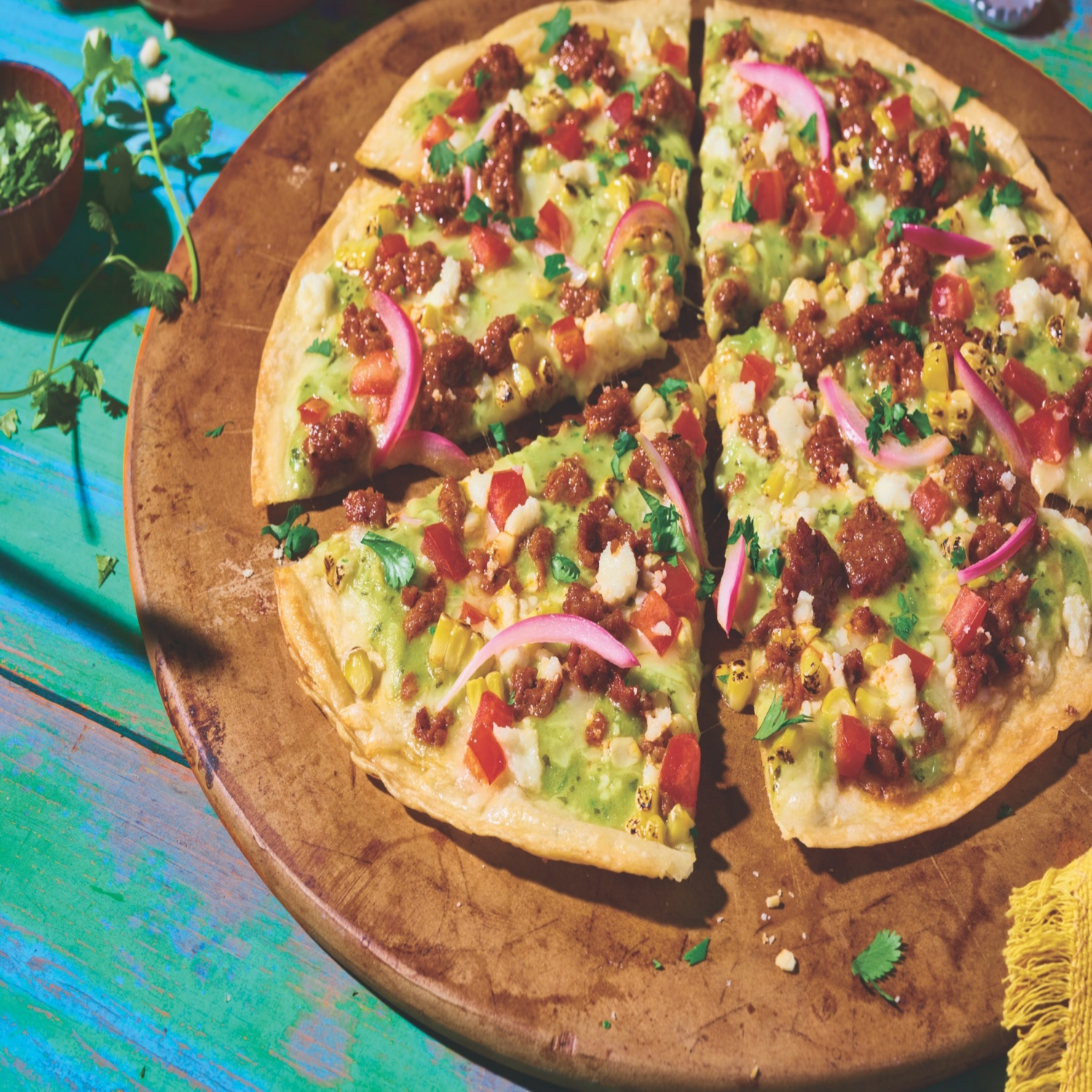 slide 7 of 8, Herdez Medium Guacamole Salsa 15.7 oz, 15.7 oz