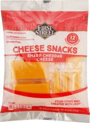 First Street Sharp Cheddar Snack Bars - 9 oz
