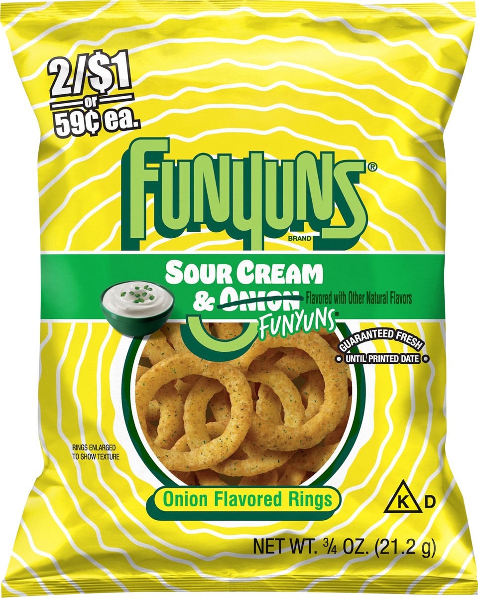 slide 7 of 9, Funyuns Onion Flavored Rings Sour Cream & Onion 3/4 Oz, 0.75 oz