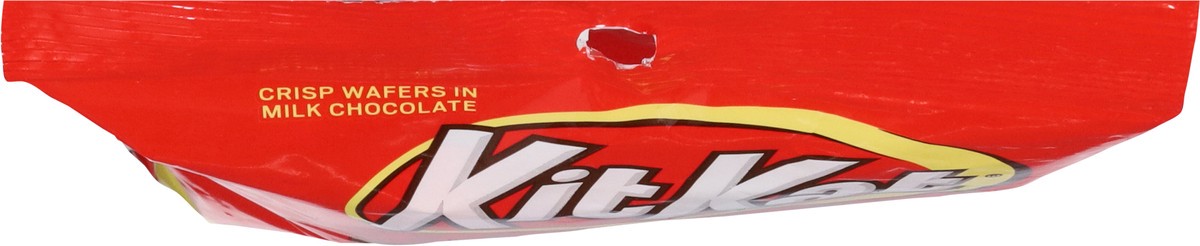 slide 4 of 13, KIT KAT Milk Chocolate Wafer Snack Size, Candy Bag, 4.41 oz, 4.41 oz