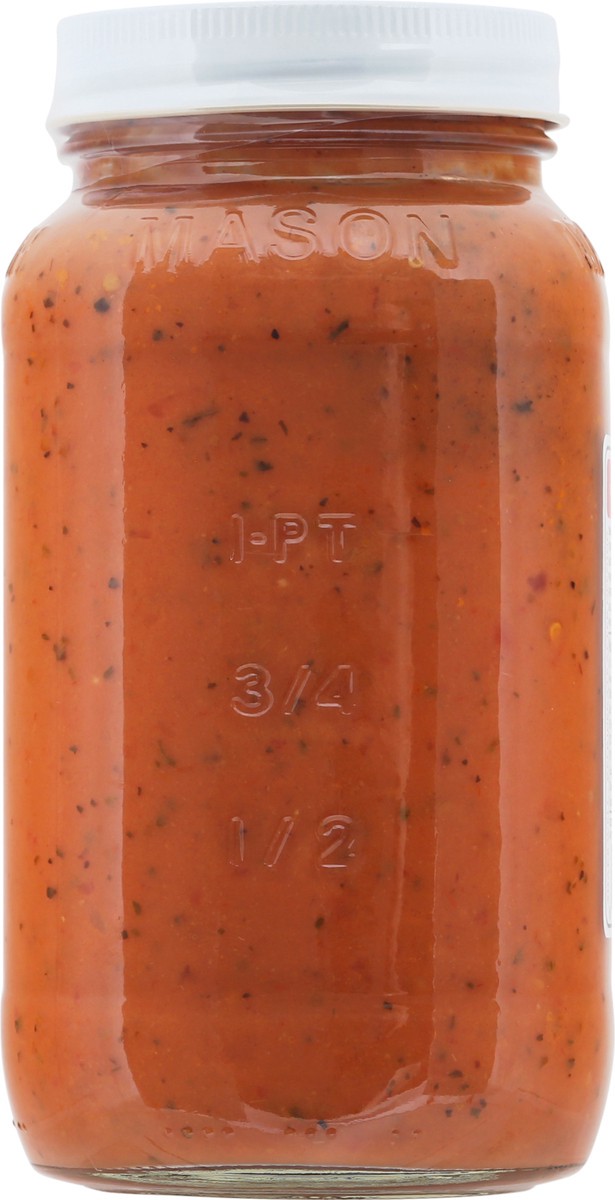 slide 9 of 12, Wee Willy's Creamy Tomato Pasta Sauce 24 oz, 