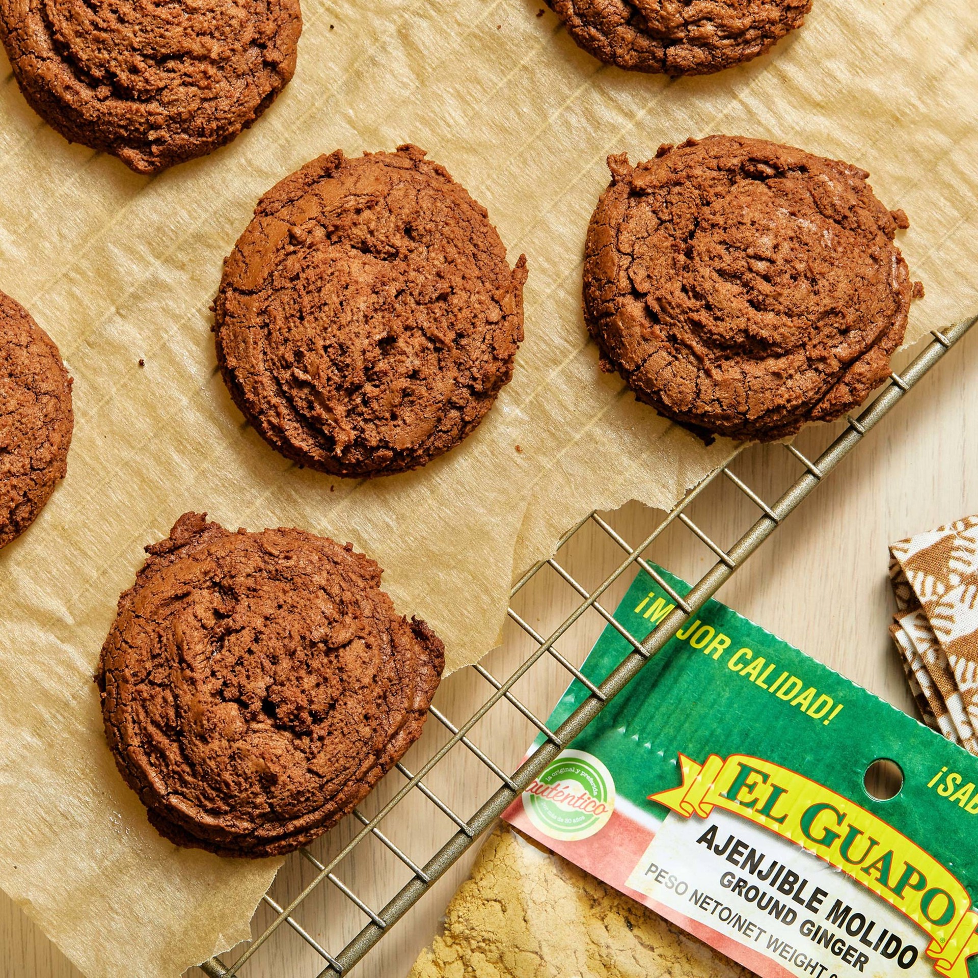 slide 9 of 9, El Guapo Ground Ginger, 0.5 oz, 0.5 oz