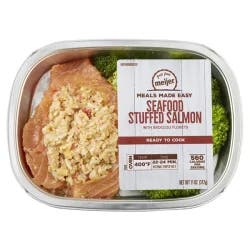 Fresh From Meijer Seafood Stuffed Salmon W/Broccoli, 11 oz