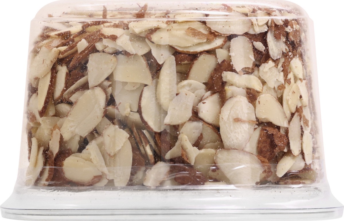 slide 9 of 13, DSD Merchandisers Sliced Almonds 8 oz, 8 oz