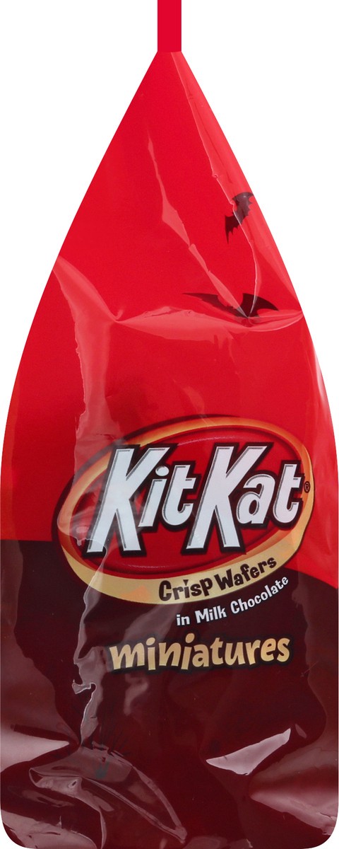 slide 7 of 9, Kit Kat Halloween Mini Chocolate, 36 oz