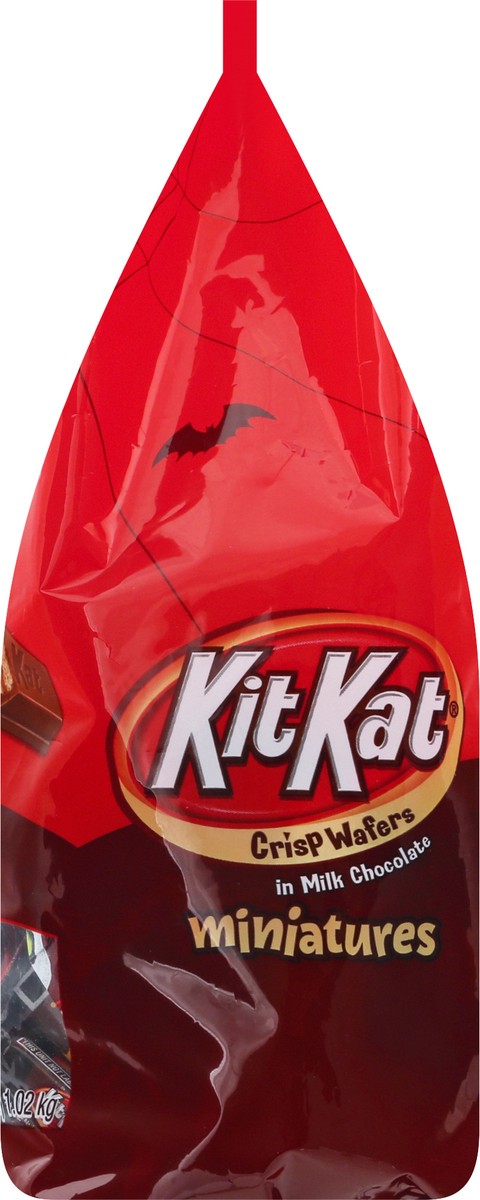 slide 8 of 9, Kit Kat Halloween Mini Chocolate, 36 oz