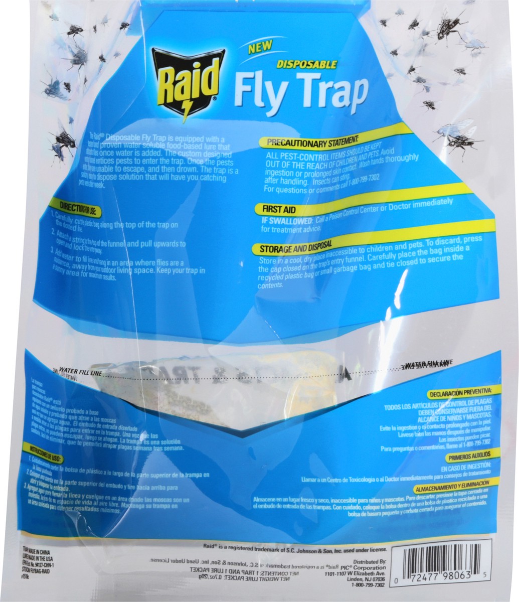 slide 8 of 11, Raid Attracts & Traps Fly Trap 0.7 oz, 0.7 oz