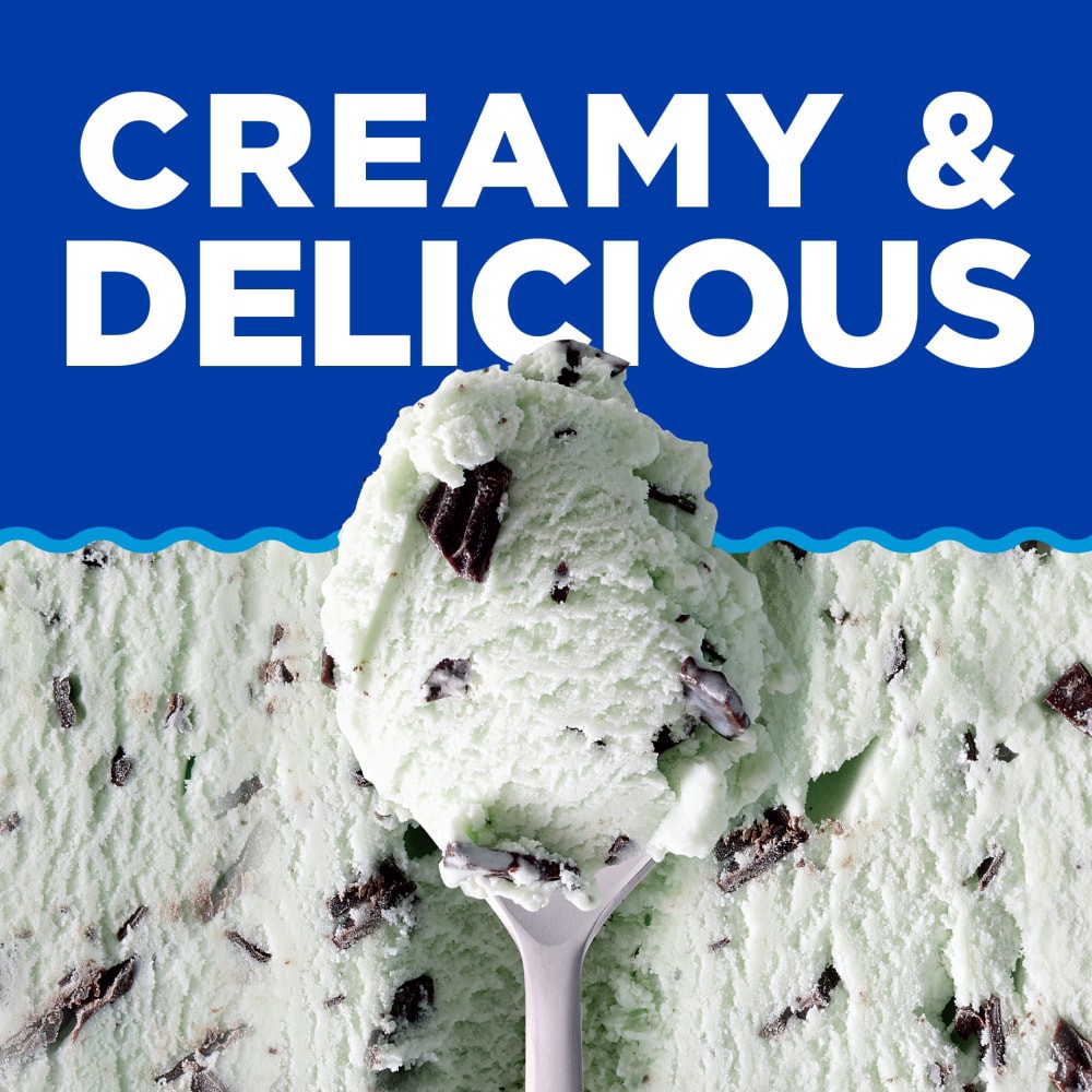 slide 4 of 4, Kroger Deluxe Mint Chocolate Chip Ice Cream, 48 fl oz