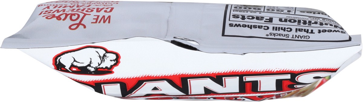 slide 12 of 14, GIANTS Sweet Thai Chili Mega Cashews 4 oz, 4 oz