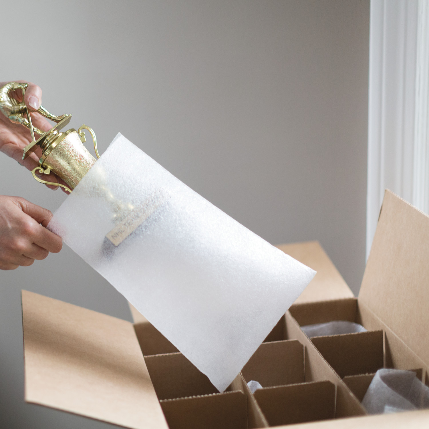 slide 2 of 6, Duck Glassware Packing Kit For 14X14 Box, 1 ct