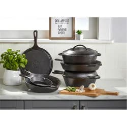 Lodge 5qt Cast Iron Dutch Oven