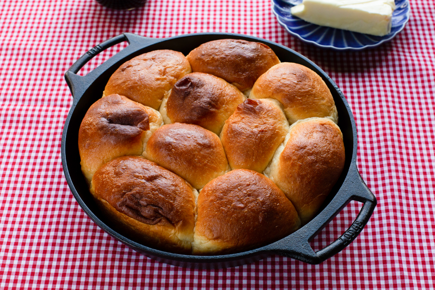 slide 2 of 2, Lodge 2.85qt Cast Iron Baker's Skillet Black, 2.85 qt