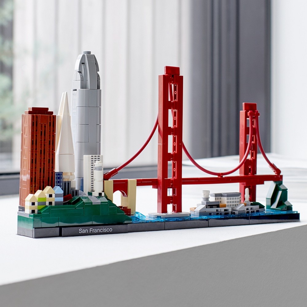 slide 2 of 6, LEGO Architecture San Francisco 21043, 1 ct