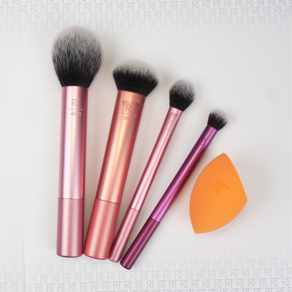 slide 4 of 6, Real Techniques Everyday Essentials Makeup Brush Kit, 5 ct