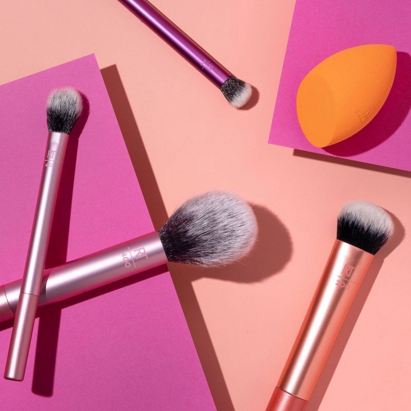 slide 6 of 8, Real Techniques Everyday Essentials Makeup Brush Kit - 5pc, 5 ct