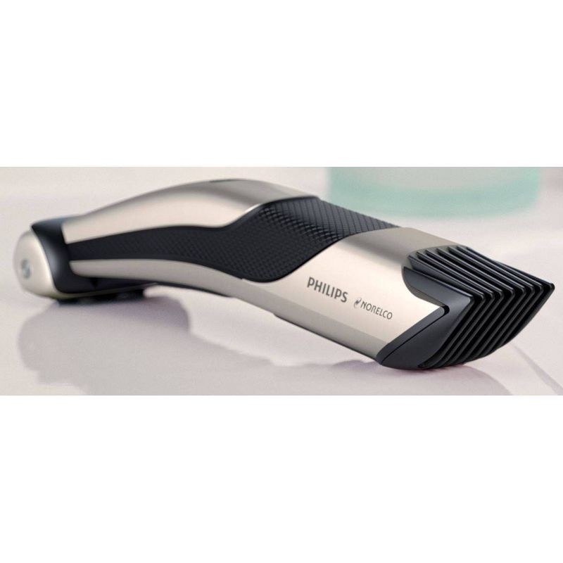 slide 13 of 13, Philips Norelco Bodygroom Series 7000 Men's Rechargeable Electric Trimmer - BG7030/49, 1 ct