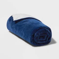 60"x40" 6lbs Waterproof Removable Cover Weighted Blanket Blue - Pillowfort