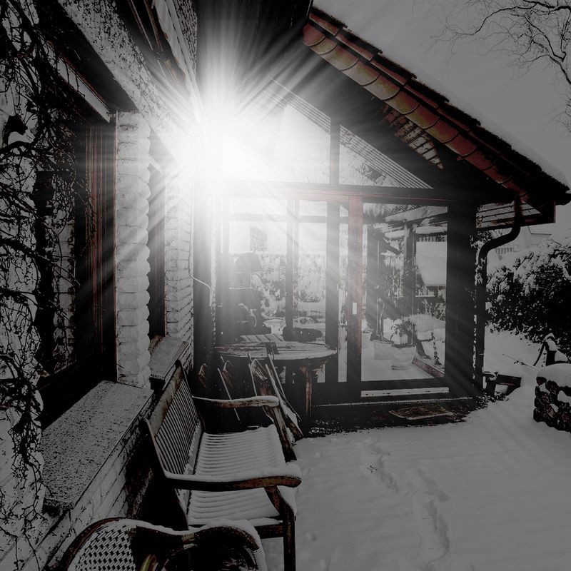 slide 2 of 8, Energizer 300 Lumens LED Motion Sensing Spotlight Landscape Ground Lights Black, 1 ct