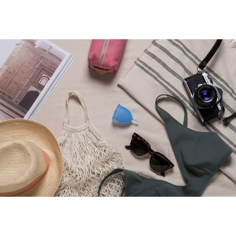 slide 4 of 4, Saalt Menstrual Cup - Ocean Blue - Regular, 1 ct