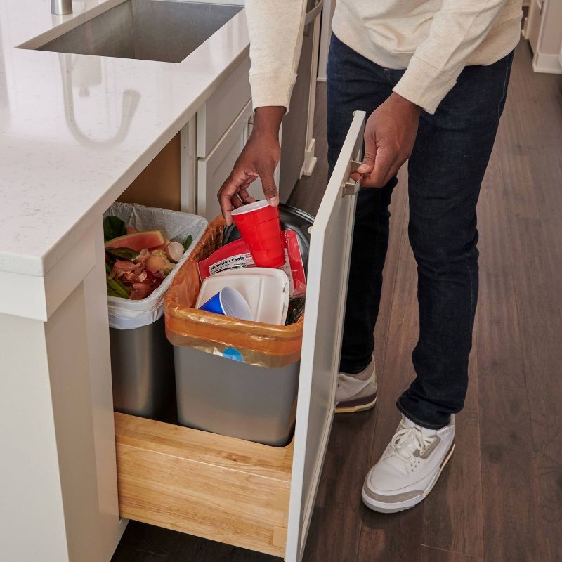 slide 3 of 6, Hefty Renew Orange Drawstring Trash Bags - 13gal/20ct, 13 gal, 20 ct