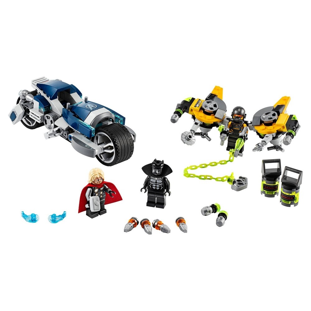 slide 5 of 7, LEGO Marvel Avengers Speeder Bike Attack 76142 Black Panther and Thor set, 1 ct