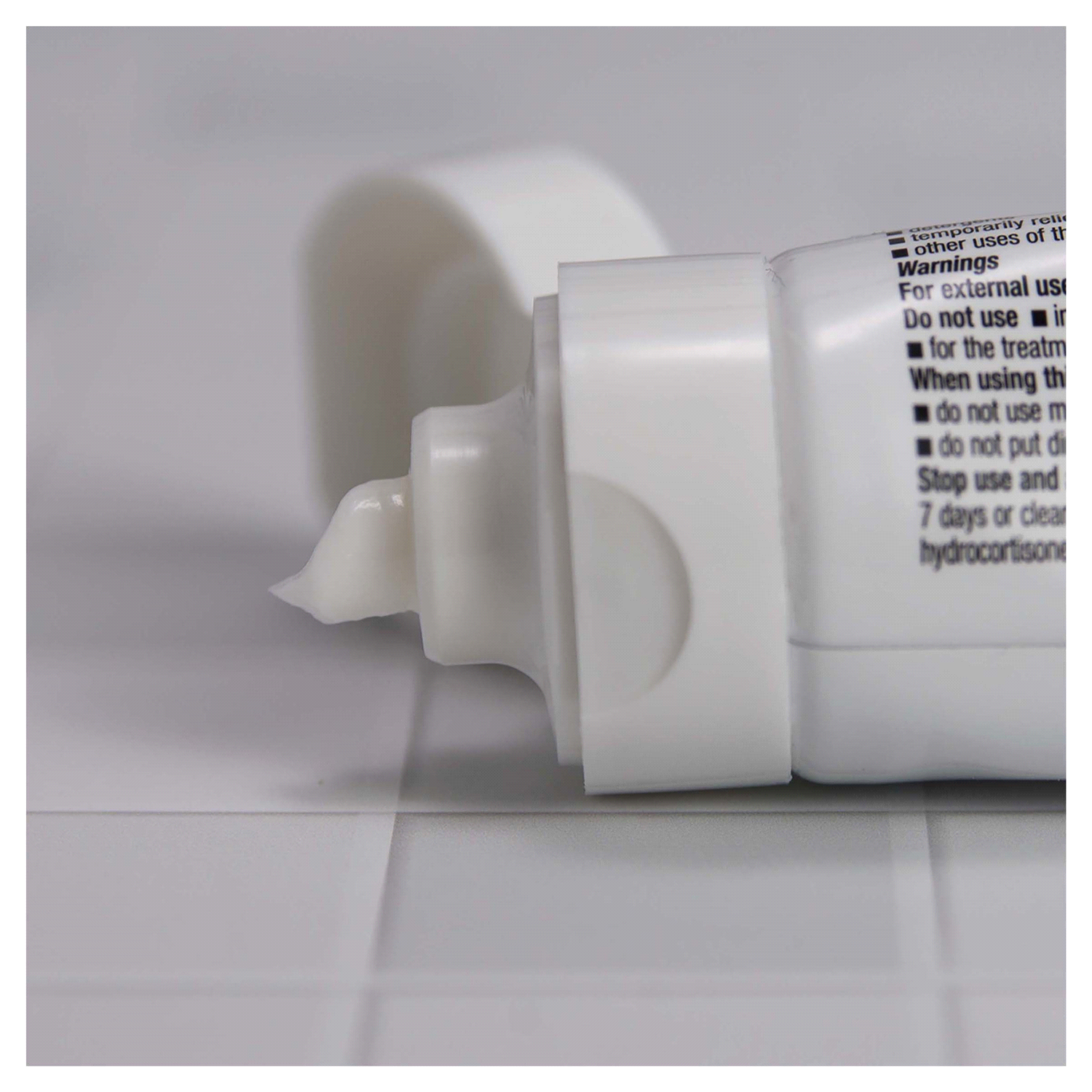 slide 4 of 5, Meijer Maximum Strength Anti-Itch Cream, Hydrocortisone 1 Percent Plus 10 Moisturizers, 1 oz