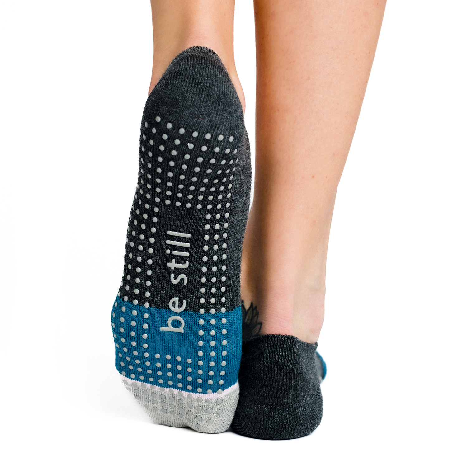 slide 2 of 2, *no Show* Be Still Grip Socks (Wave), 1 ct