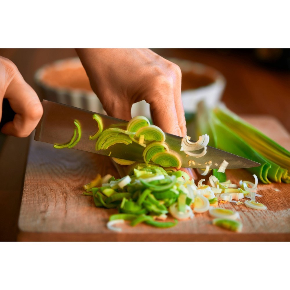 slide 4 of 6, Leek - each, 1 lb