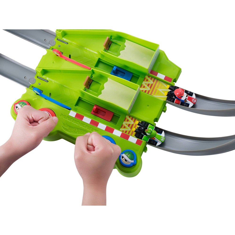 slide 7 of 13, Hot Wheels Mario Kart Circuit Trackset, 1 ct