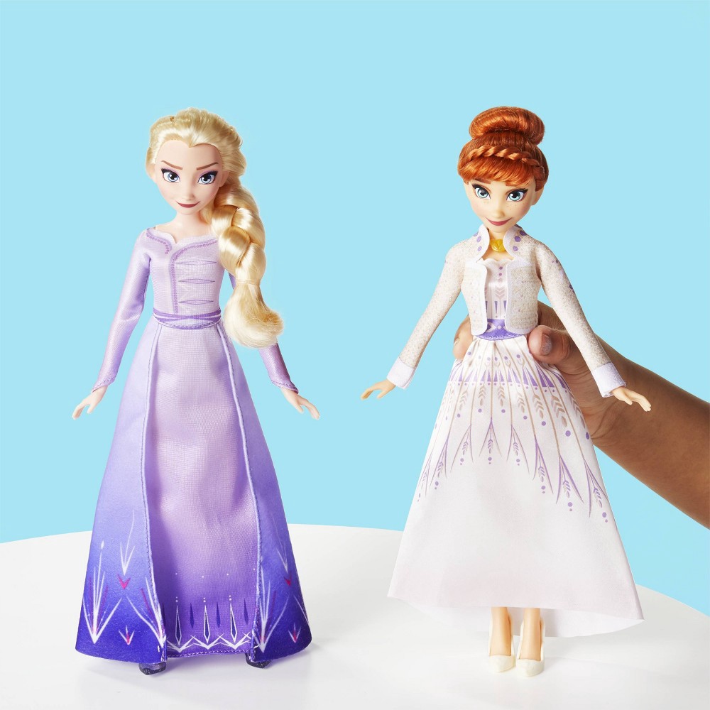 slide 5 of 10, Disney Frozen 2 Anna and Elsa Fashion Doll Set (Target Exclusive), 1 ct