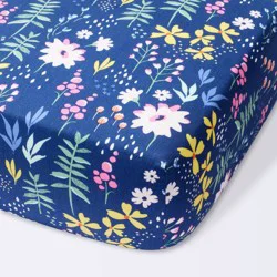 Cotton Fitted Crib Sheet Wildflower Dark - Cloud Island™ Navy Floral