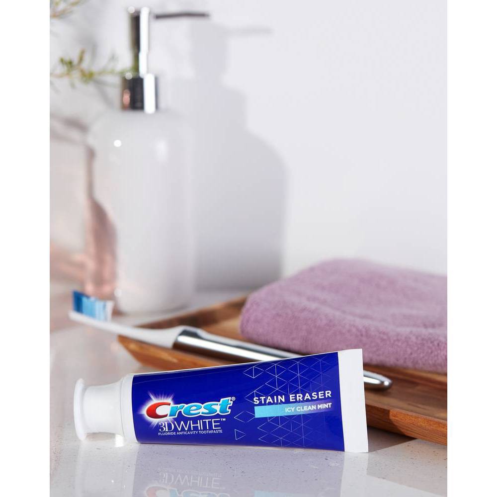 slide 5 of 7, Crest 3D White Stain Eraser Icy Clean Mint Teeth Whitening Toothpaste - 3.1oz, 3.1 oz