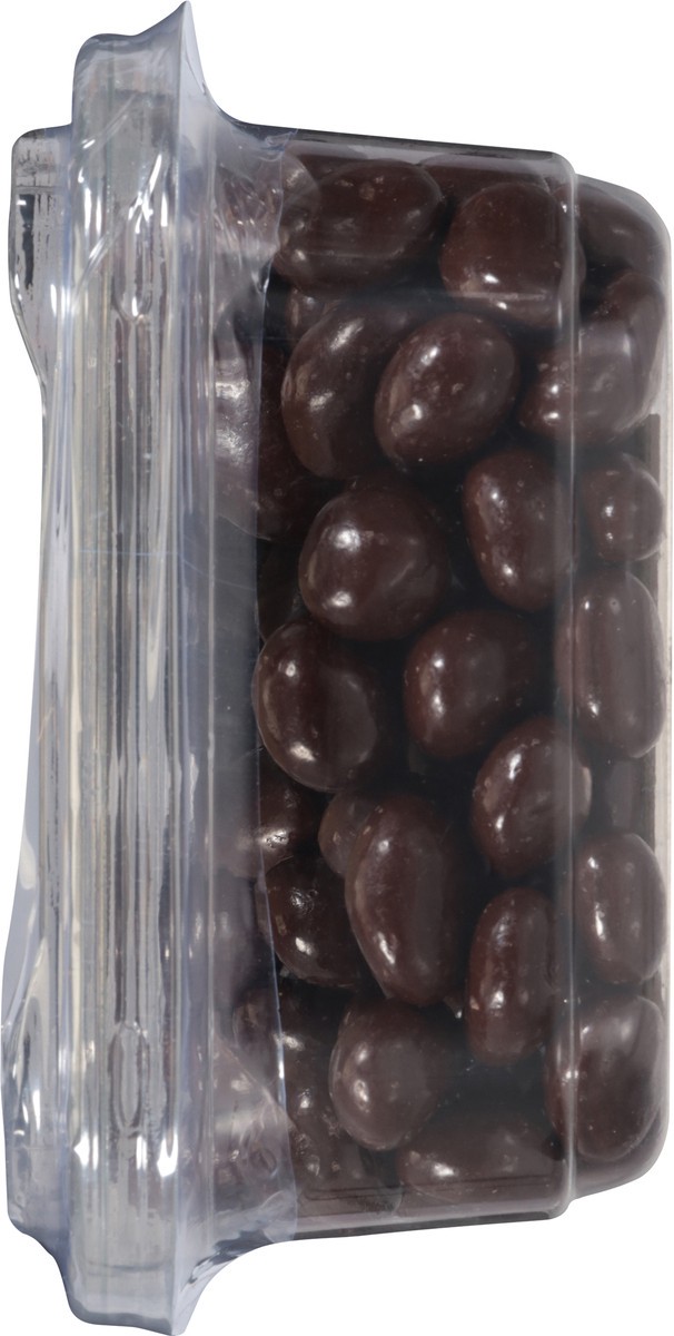 slide 9 of 13, Woodpecker Dark Chocolate Raisins 9 oz, 9 oz