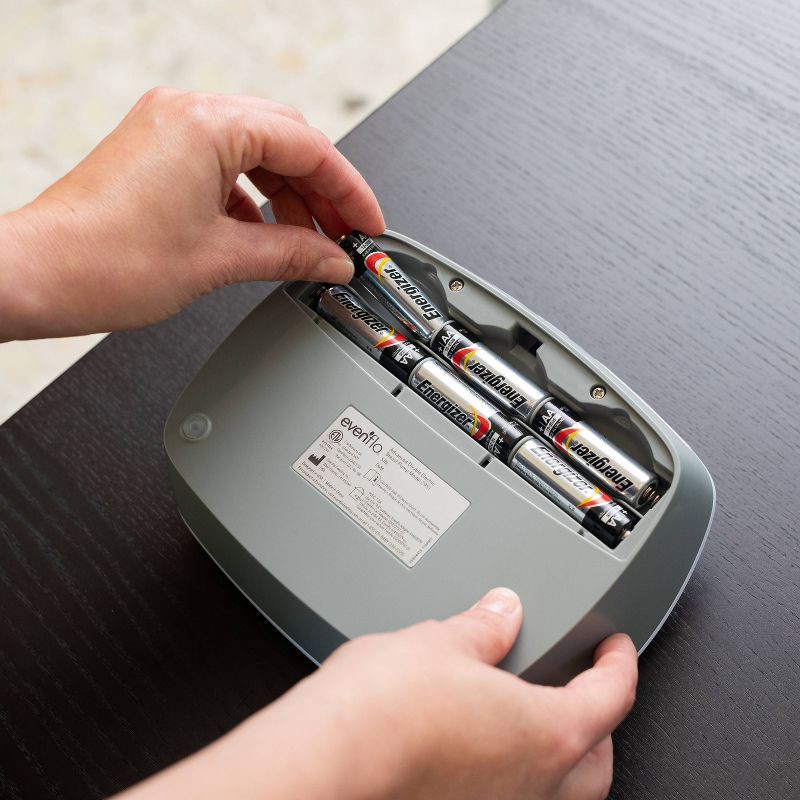 slide 8 of 14, Evenflo Advanced Double Electric Breast Pump, 1 ct