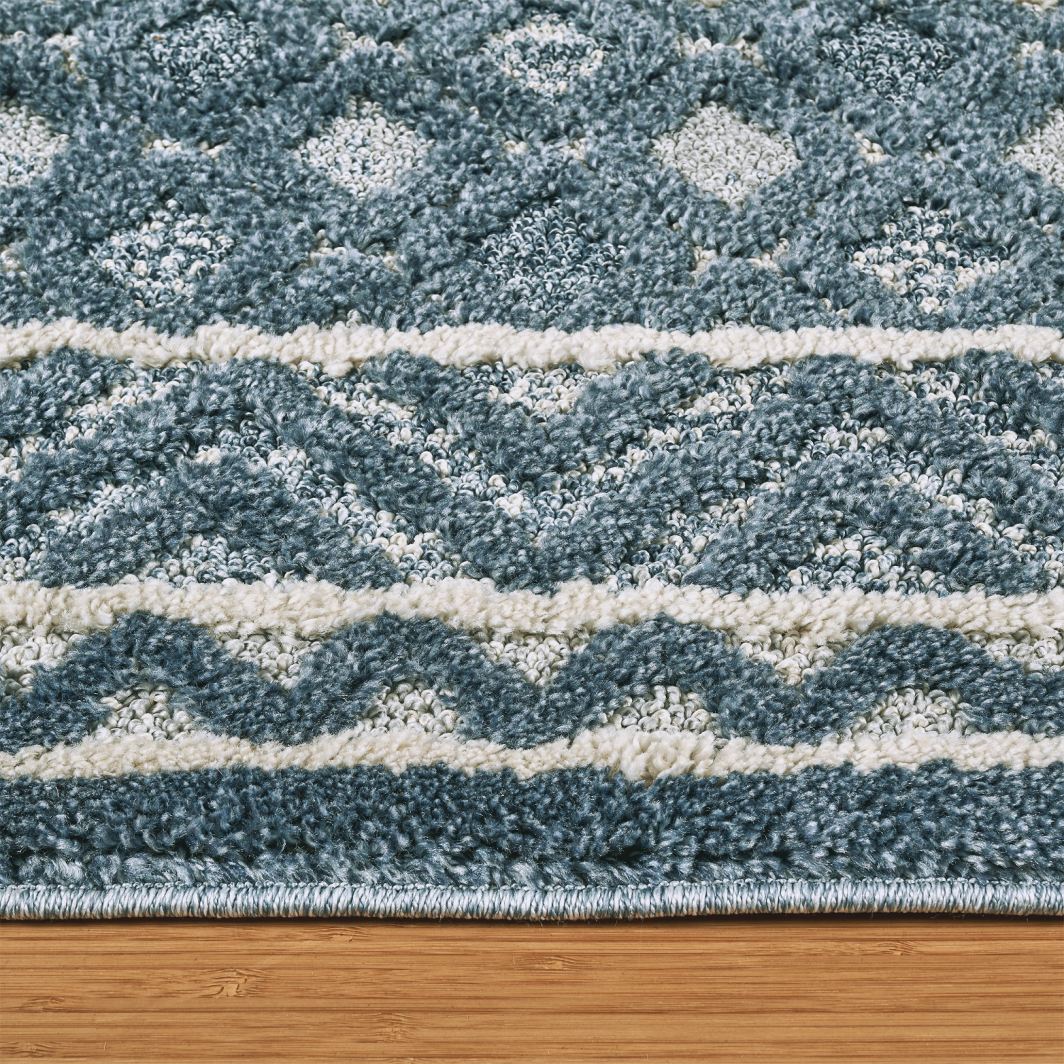 slide 5 of 5, Fiesta Ishan Blue 20x34, 1 ct