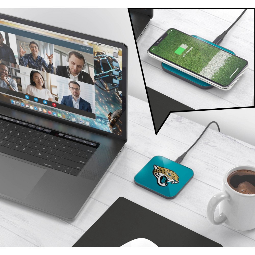 slide 3 of 3, NFL Jacksonville Jaguars Wireless Charging Pad, 1 ct